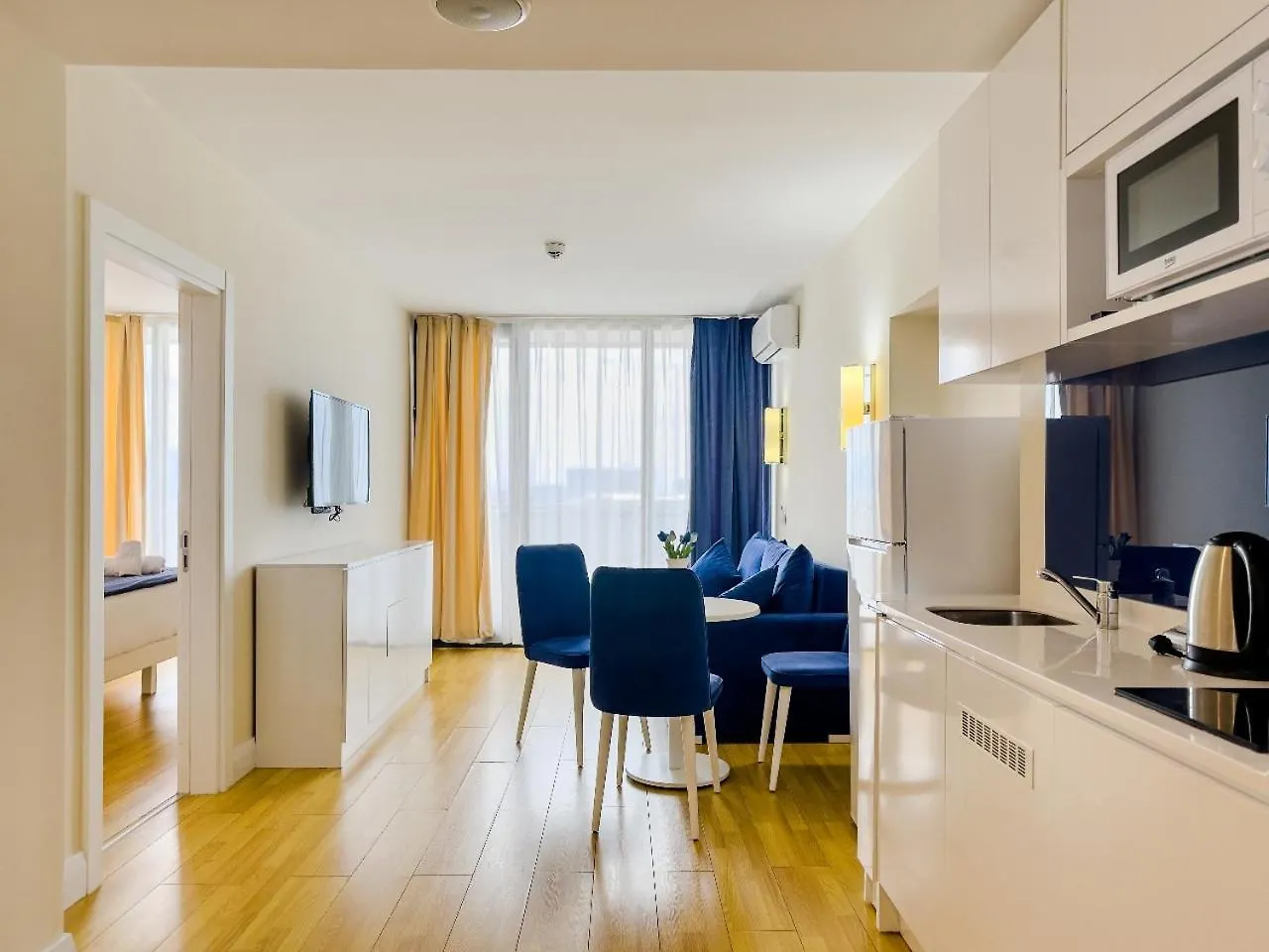 Orbi City Sealine Exclusive Vip Suites 바투미 0*,