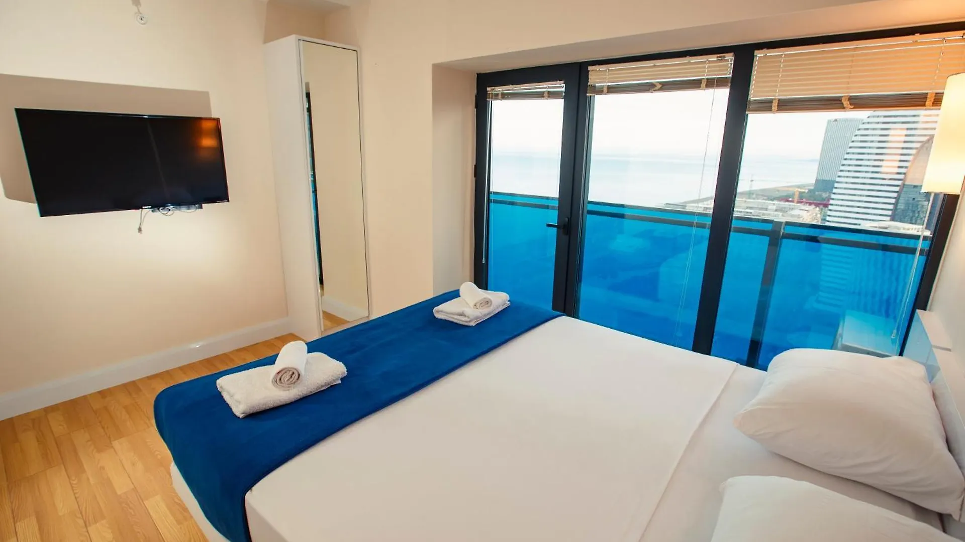 Orbi City Sealine Exclusive Vip Suites 바투미 0*,  조지아