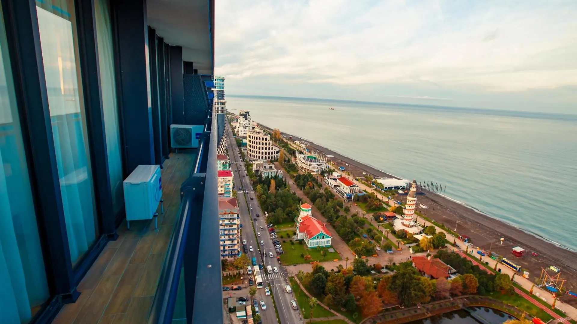 Orbi City Sealine Exclusive Vip Suites 바투미 0*,